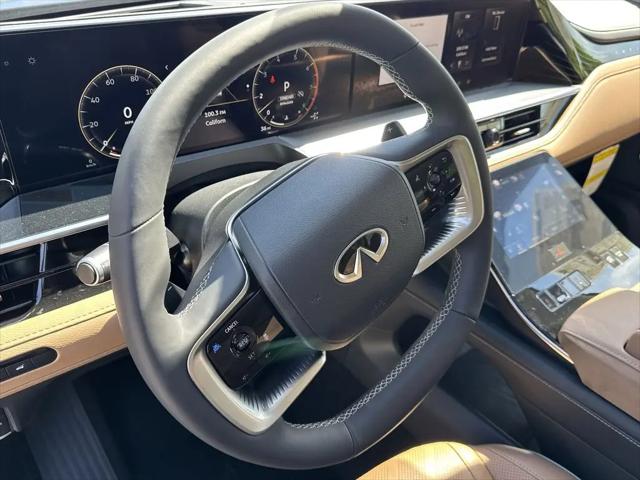 2026 INFINITI QX80 LUXE AWD