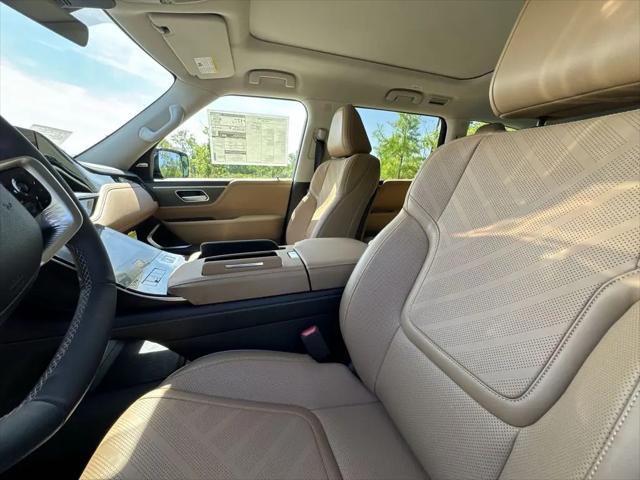2026 INFINITI QX80 LUXE AWD