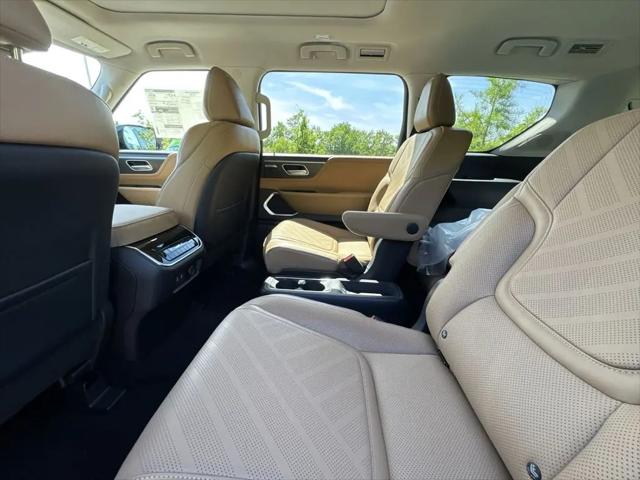 2026 INFINITI QX80 LUXE AWD
