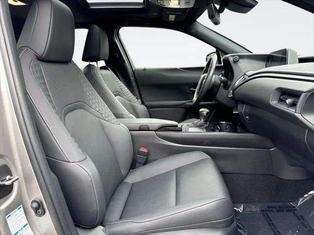 2021 Lexus UX 250h UX 250h