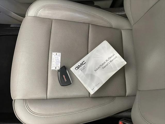 2021 GMC Yukon XL 4WD SLT