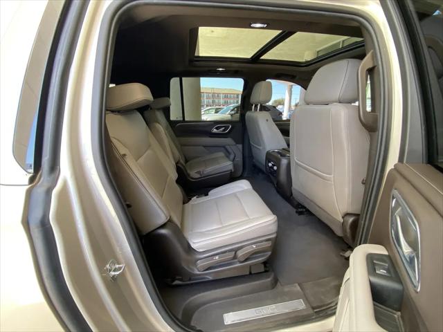 2021 GMC Yukon XL 4WD SLT