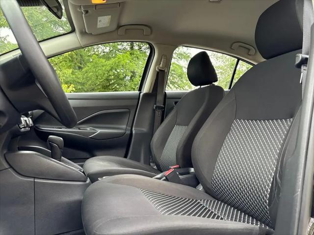 2021 Nissan Versa S Xtronic CVT