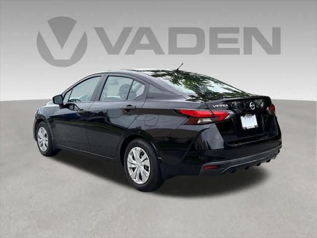 2021 Nissan Versa S Xtronic CVT