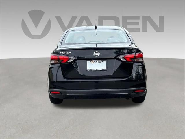 2021 Nissan Versa S Xtronic CVT