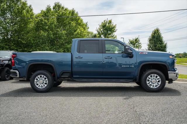 2026 Chevrolet Silverado 2500HD Crew Cab, Standard Bed, LT, 4WD