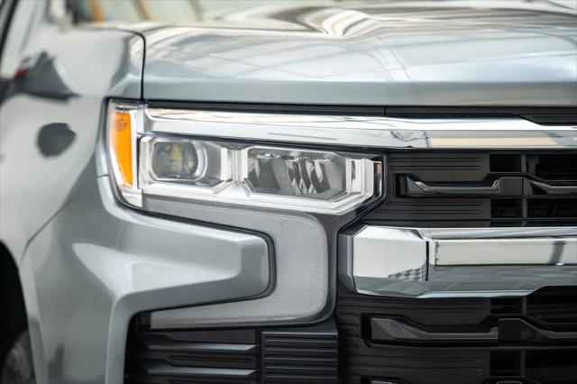 2026 Chevrolet Silverado 1500 4WD Crew Cab Standard Bed LT