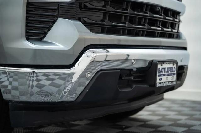 2026 Chevrolet Silverado 1500 4WD Crew Cab Standard Bed LT