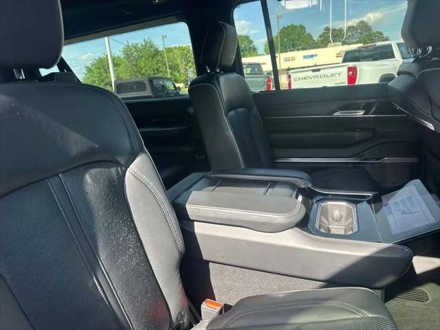 2024 Jeep Grand Wagoneer L Series II 4x4