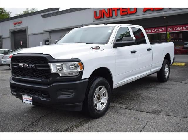 2022 Ram 3500 Tradesman Crew Cab 4x4 8' Box