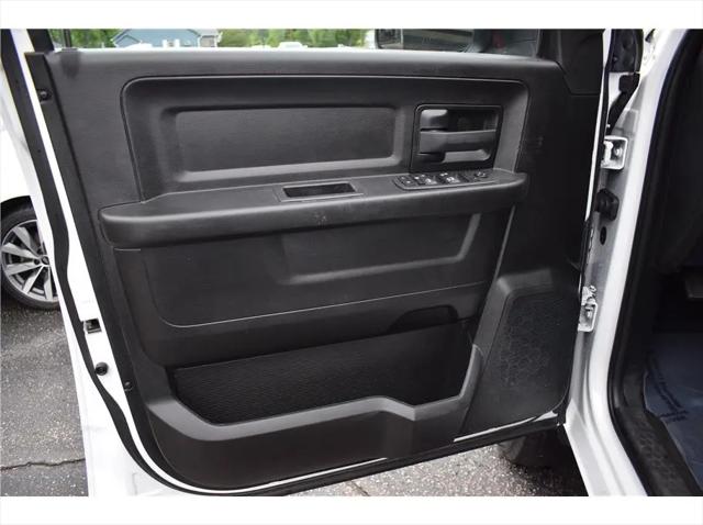 2022 Ram 3500 Tradesman Crew Cab 4x4 8' Box