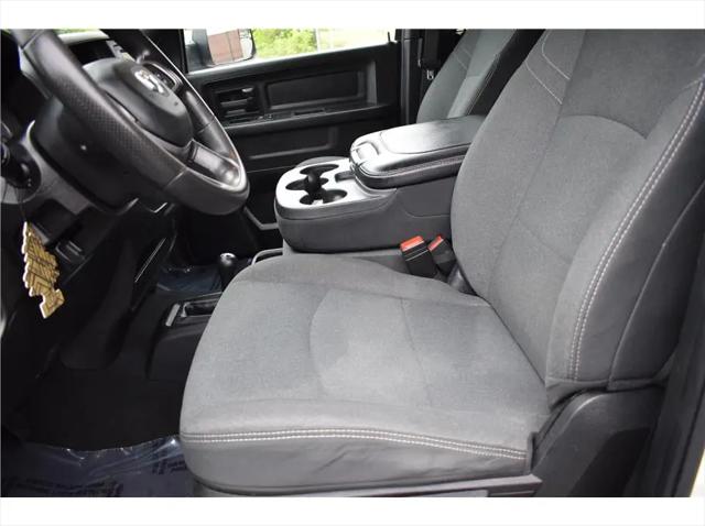 2022 Ram 3500 Tradesman Crew Cab 4x4 8' Box