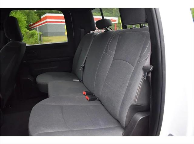 2022 Ram 3500 Tradesman Crew Cab 4x4 8' Box