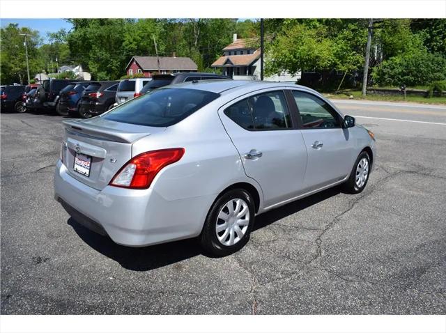 2019 Nissan Versa 1.6 SV