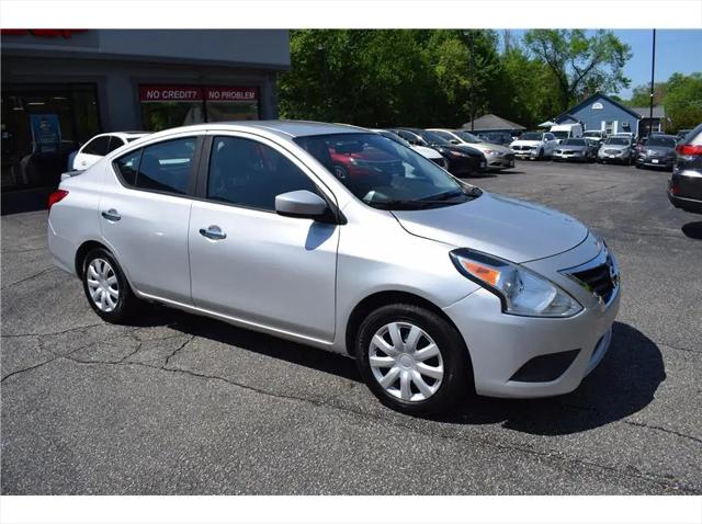 2019 Nissan Versa 1.6 SV
