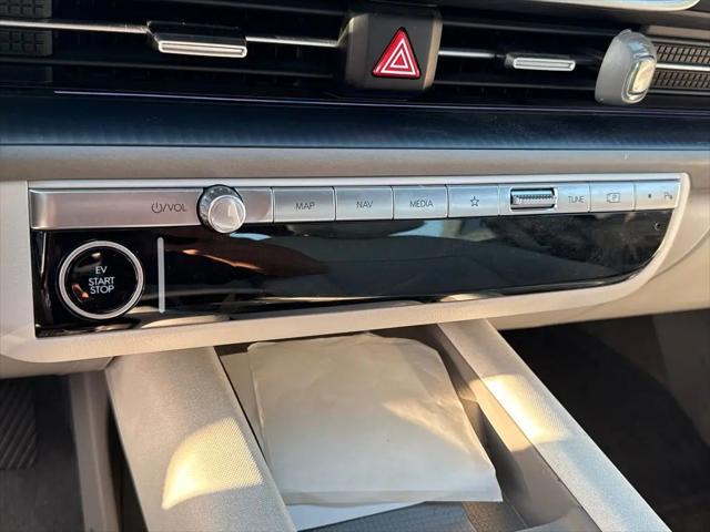2024 Hyundai IONIQ 6 SEL