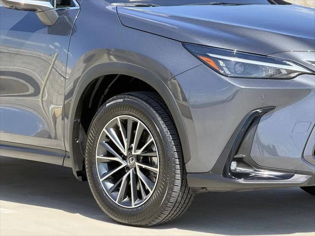 2025 Lexus NX 350h Premium