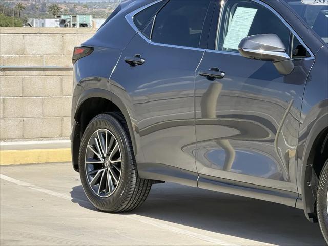 2025 Lexus NX 350h Premium