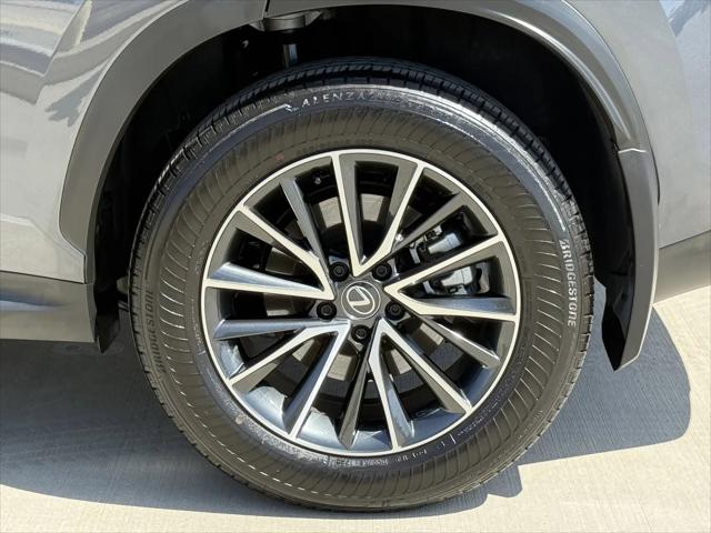 2025 Lexus NX 350h Premium