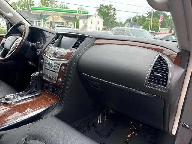 2019 INFINITI QX80 LUXE
