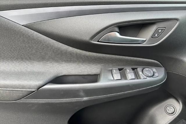 2026 Buick NV Preferred FWD