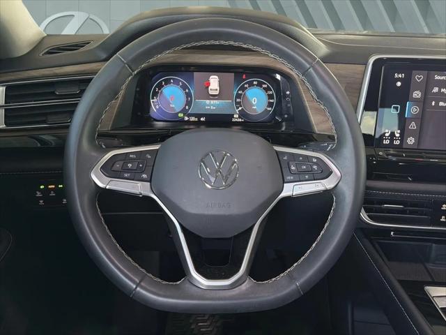 2024 Volkswagen Atlas 2.0T SE w/Technology
