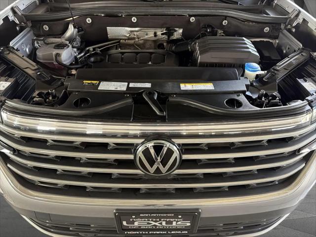 2024 Volkswagen Atlas 2.0T SE w/Technology