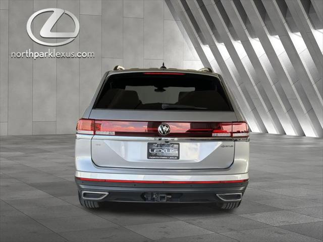 2024 Volkswagen Atlas 2.0T SE w/Technology