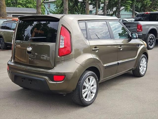 2013 Kia Soul +