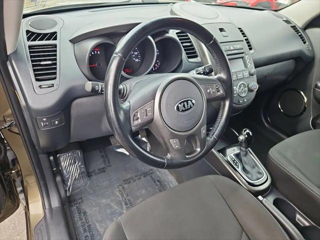 2013 Kia Soul +