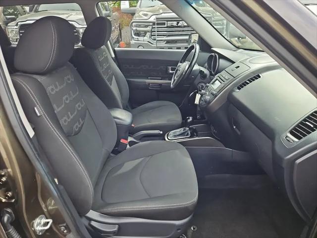2013 Kia Soul +