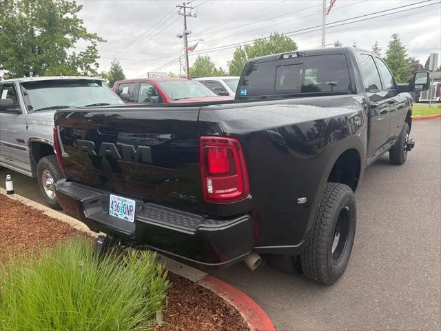 2025 Ram 3500 Laramie Crew Cab 4x4 8' Box