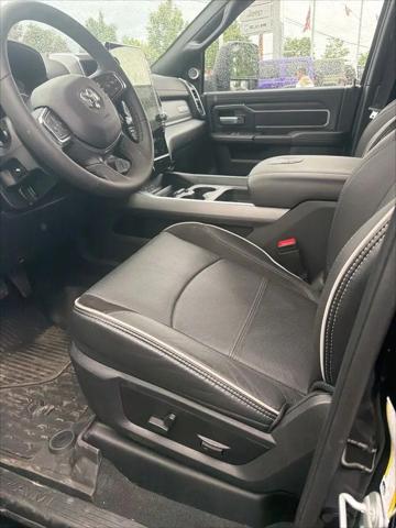2025 Ram 3500 Laramie Crew Cab 4x4 8' Box