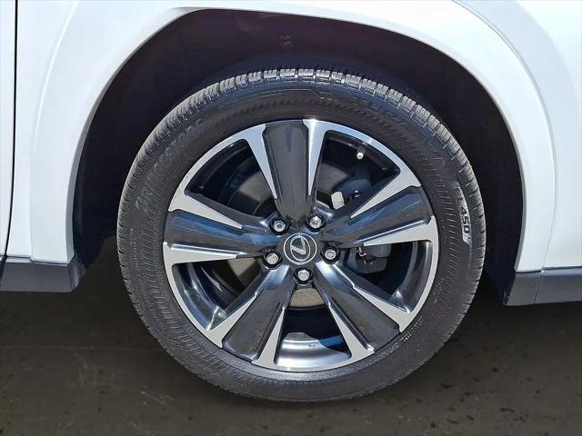 2024 Lexus UX 250h Premium