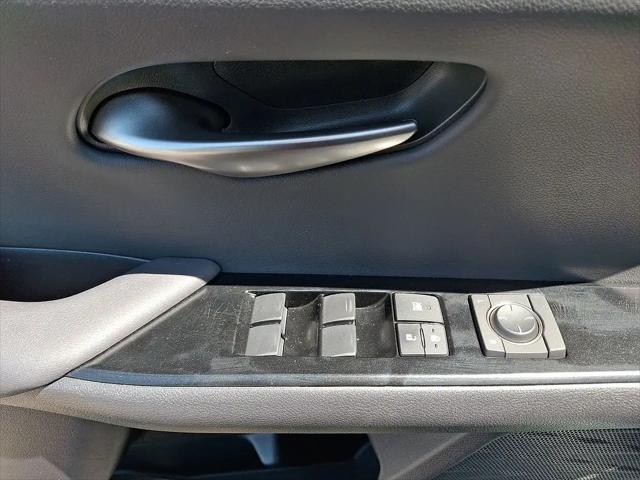2024 Lexus UX 250h Premium