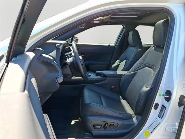 2024 Lexus UX 250h Premium
