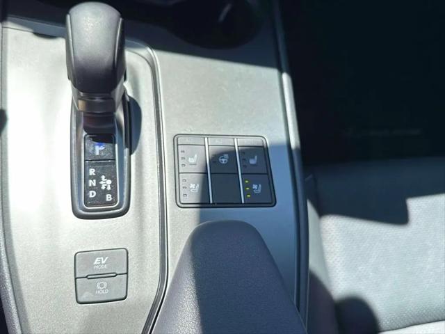 2025 Lexus 300 Premium