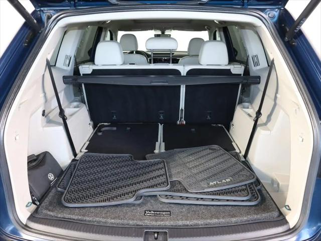 2023 Volkswagen Atlas 3.6L V6 SE w/Technology