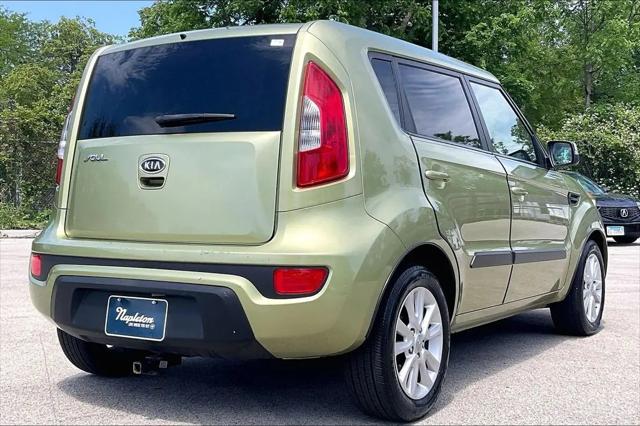 2012 Kia Soul +