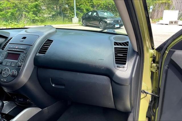 2012 Kia Soul +