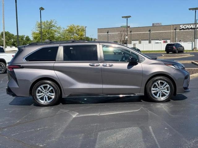 2022 Toyota Sienna XSE