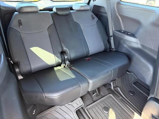 2022 Toyota Sienna XSE