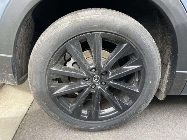 2023 Mazda CX-9 Carbon Edition