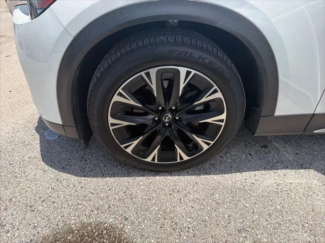 2024 Mazda X-90 Premium