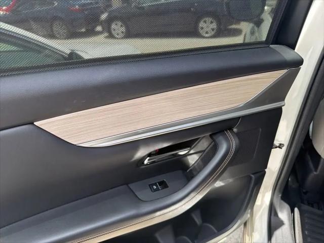 2024 Mazda X-90 Premium
