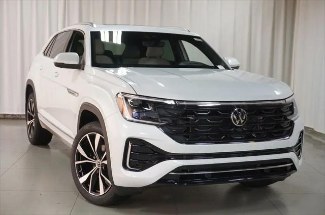 2026 Volkswagen Atlas Cross Sport SEL Premium R-Line