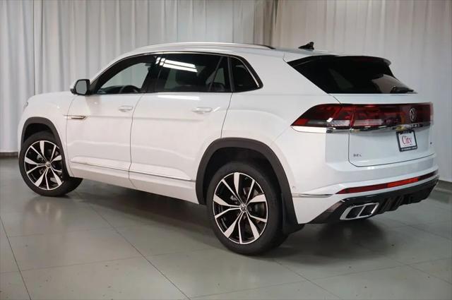 2026 Volkswagen Atlas Cross Sport SEL Premium R-Line