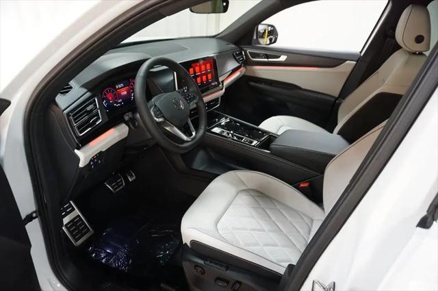 2026 Volkswagen Atlas Cross Sport SEL Premium R-Line