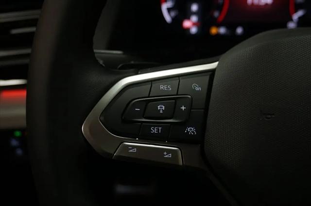 2026 Volkswagen Atlas Cross Sport SEL Premium R-Line