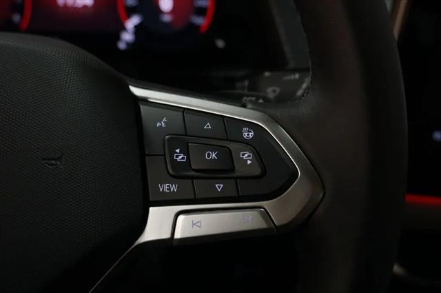 2026 Volkswagen Atlas Cross Sport SEL Premium R-Line